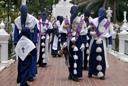 SERIE SEMANA SANTA TOLU/MOMPOX 